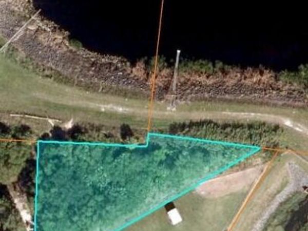 301 SW Scroll Court, Port Saint Lucie, FL 34953