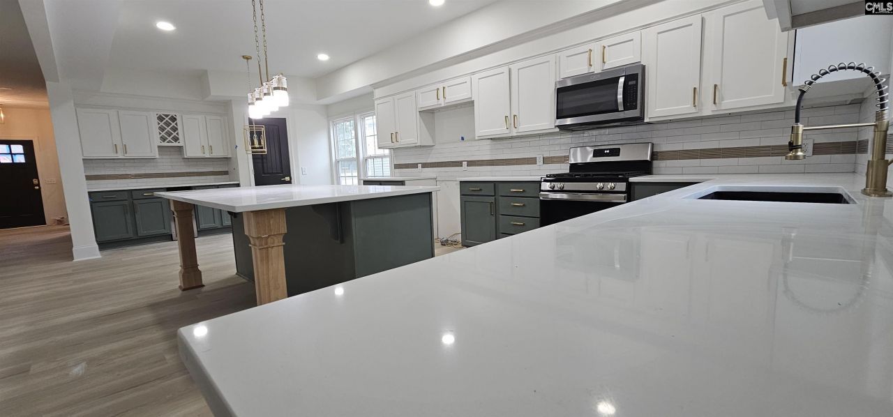 335 Ballfield Rd Photo 10