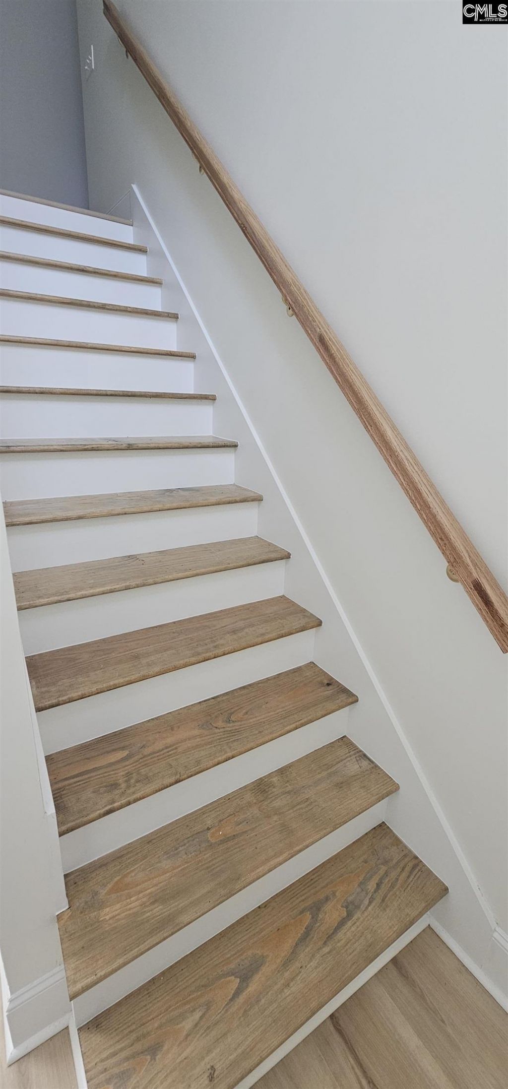 335 Ballfield Rd Photo 45