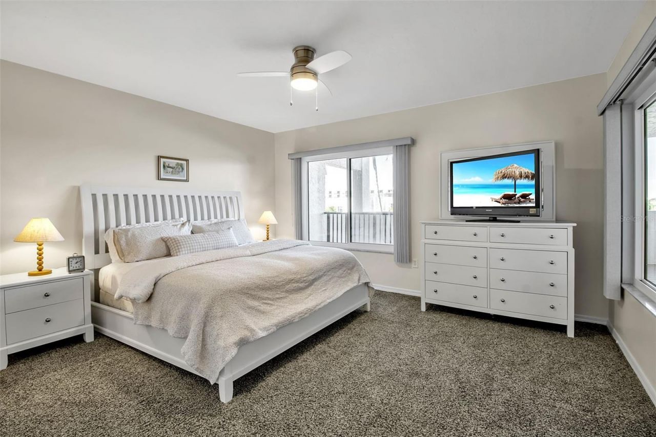 1485 Gulf Of Mexico Drive, Unit 303, Longboat Key, FL 34228 Photo