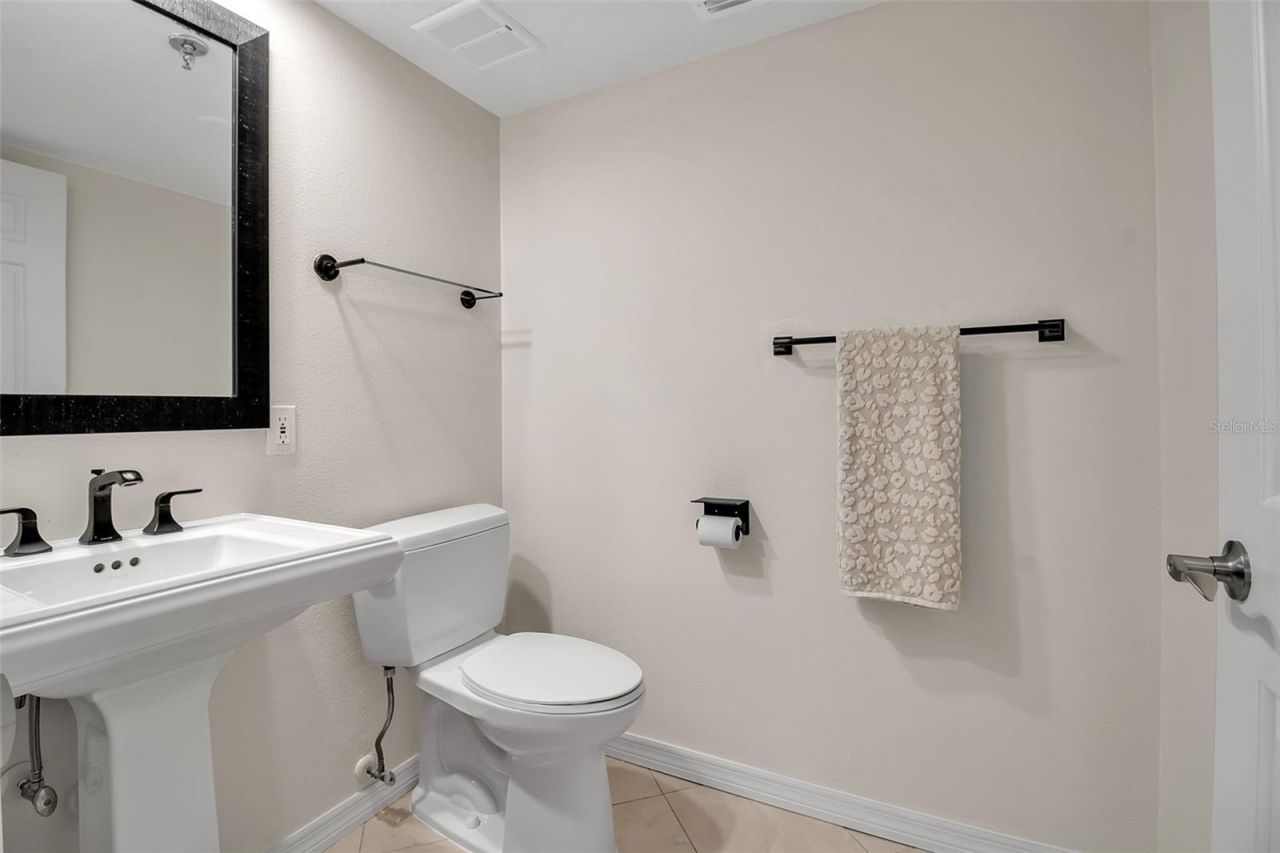 1485 Gulf Of Mexico Drive, Unit 303, Longboat Key, FL 34228 Photo