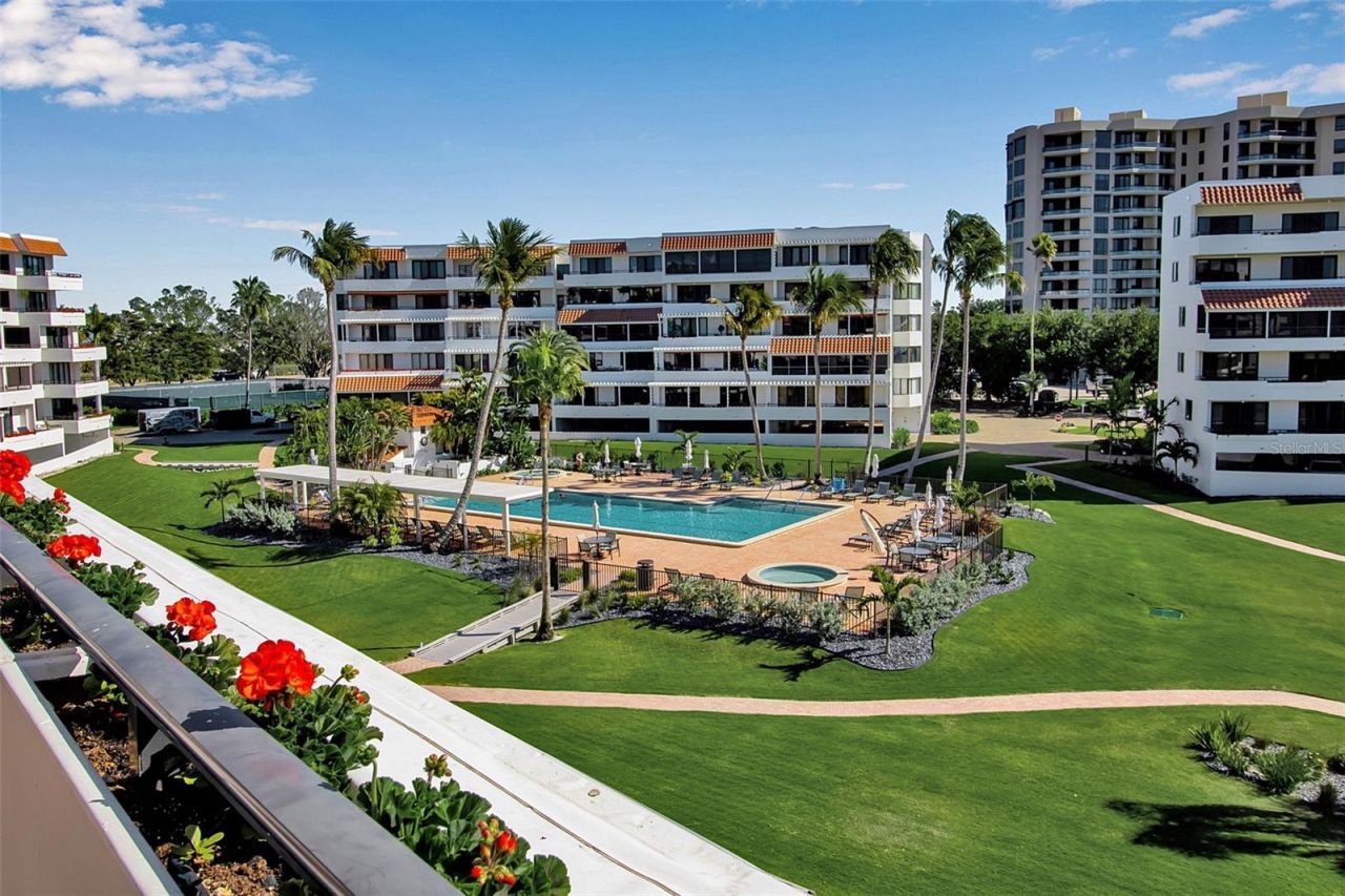 1485 Gulf Of Mexico Drive, Unit 303, Longboat Key, FL 34228 Photo