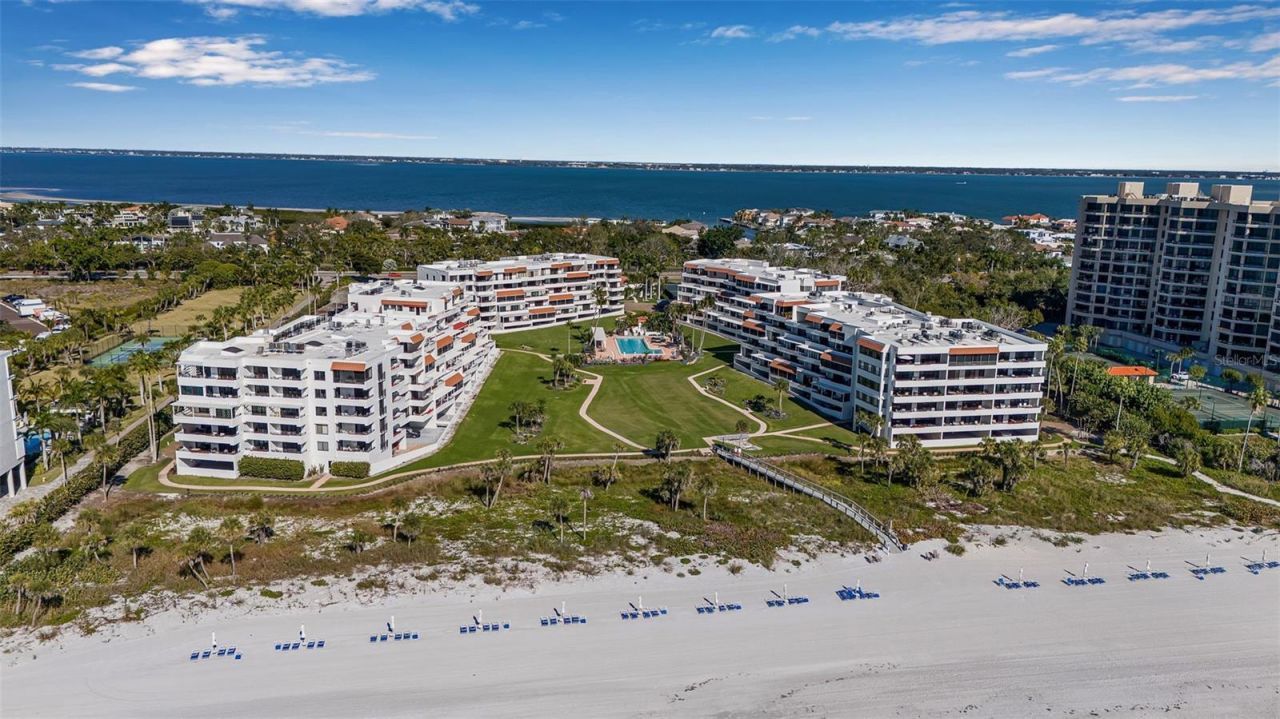 1485 Gulf Of Mexico Drive, Unit 303, Longboat Key, FL 34228 Photo