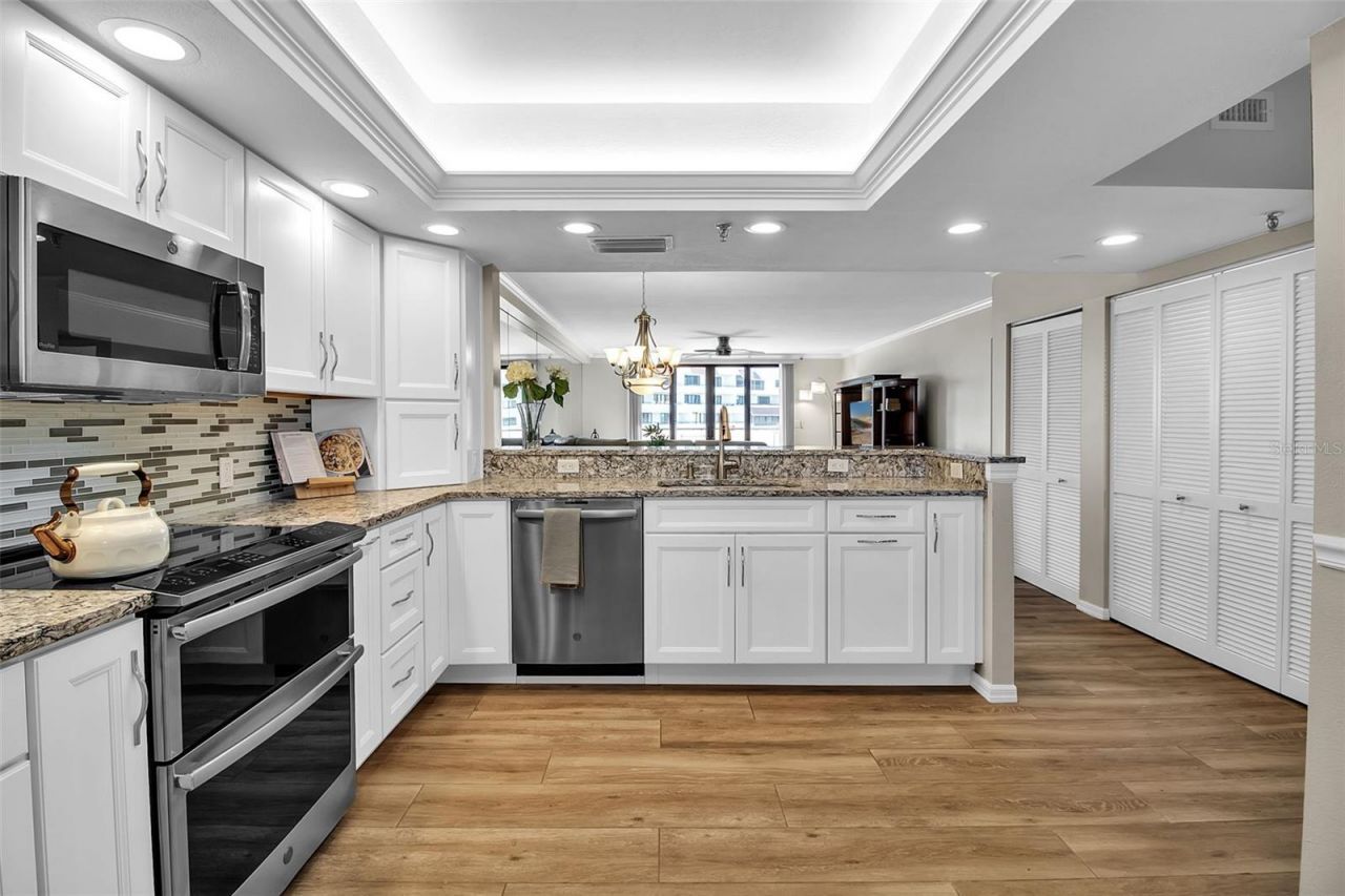 1485 Gulf Of Mexico Drive, Unit 303, Longboat Key, FL 34228 Photo