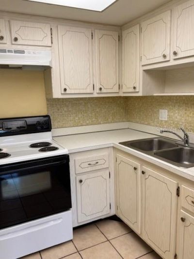 1051 79th Avenue N, Unit 212, Saint Petersburg, FL 33702 Photo