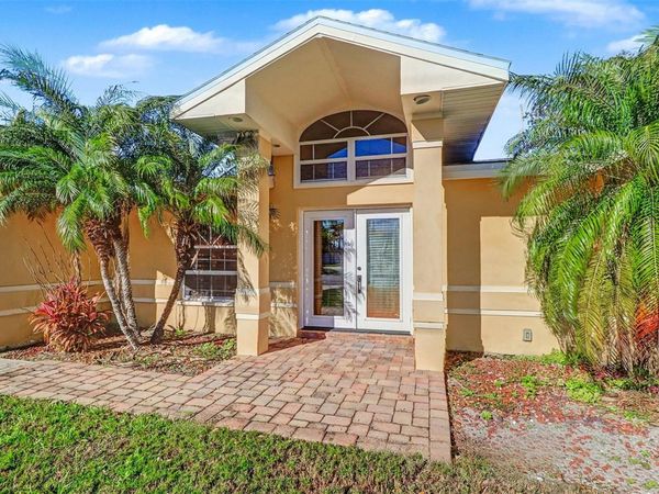 15918 REDINGTON DRIVE, REDINGTON BEACH, FL 33708