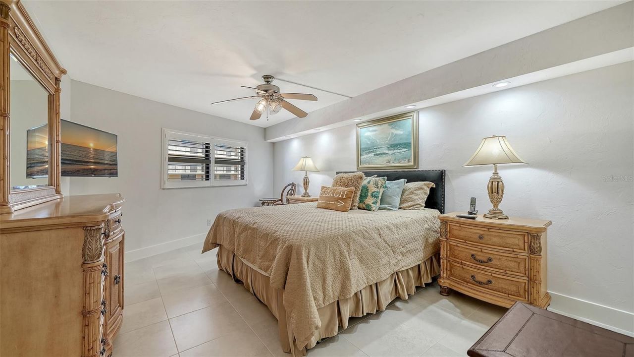 8764 Midnight Pass Road, Unit A306, Sarasota, FL 34242 Photo