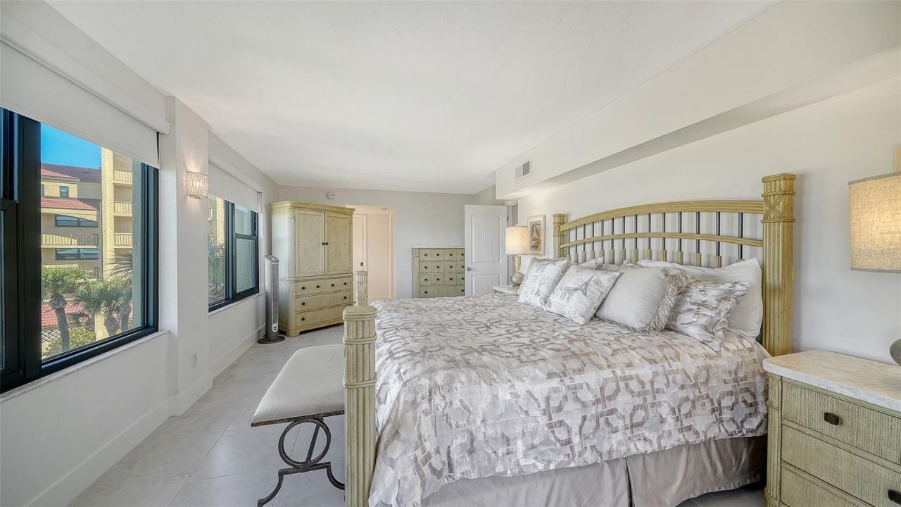 8764 Midnight Pass Road, Unit A306, Sarasota, FL 34242 Photo