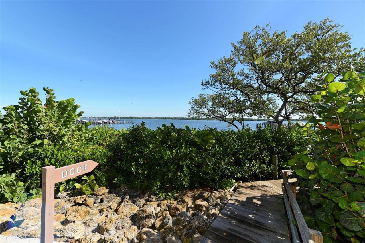 8764 Midnight Pass Road, Unit A306, Sarasota, FL 34242 Photo