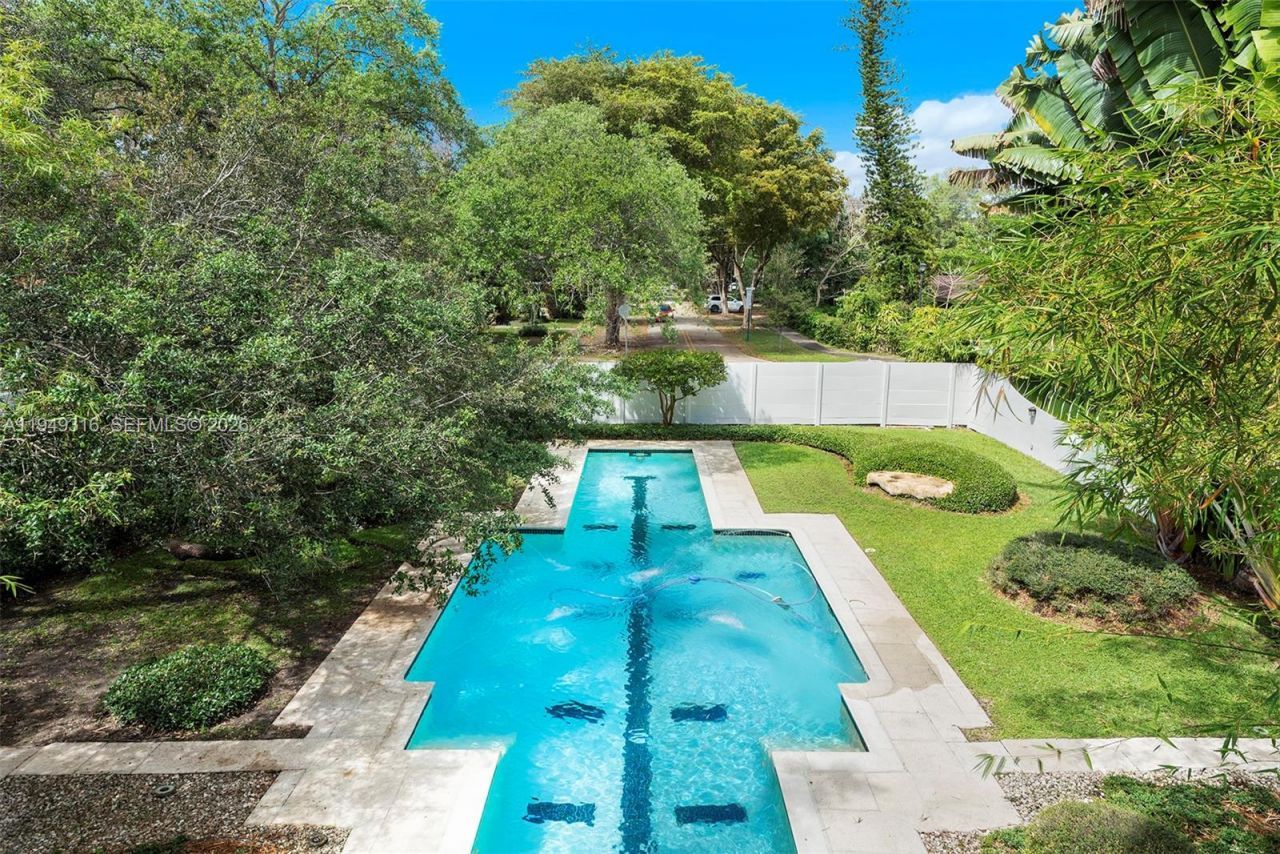 4191 Lybyer Ave , Miami, FL 33133 Photo