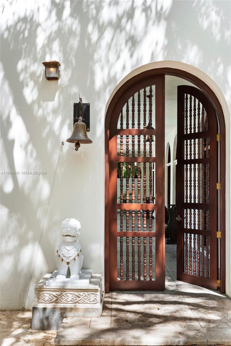 4191 Lybyer Ave , Miami, FL 33133 Photo