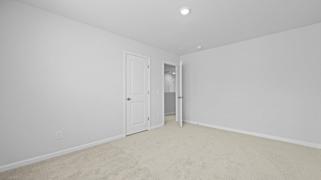 920 Long Bluff Road Photo 24