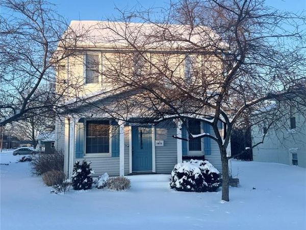 1071 Livingston Street, Carlyle, IL 62231