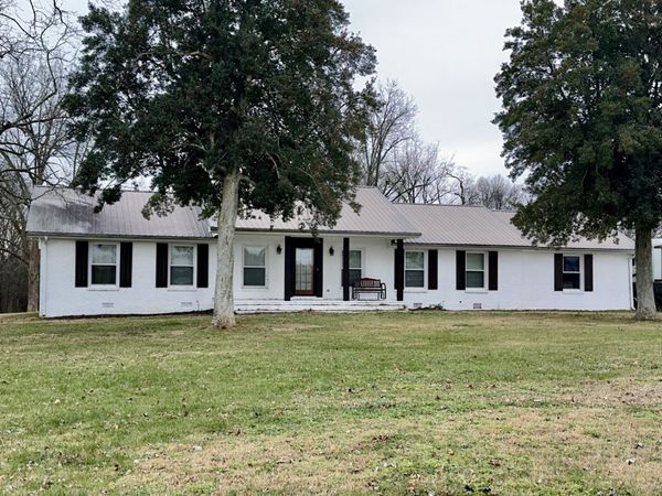 358 Stephenson Rd, Hillsboro, TN 37342