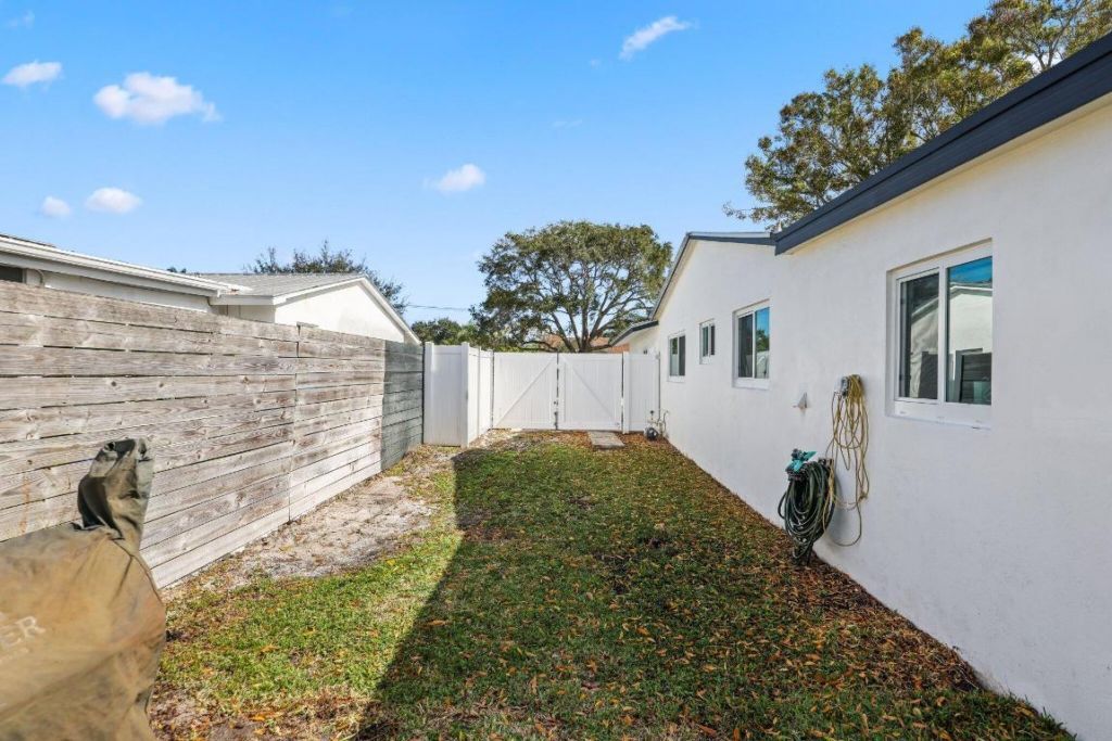 1510 Kingsley Road, Jupiter, FL 33469 Photo