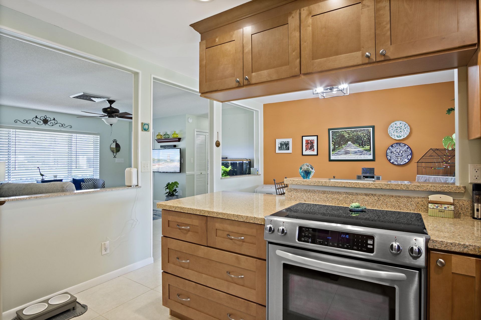 9464 SE Saturn Street, Hobe Sound, FL 33455 Photo