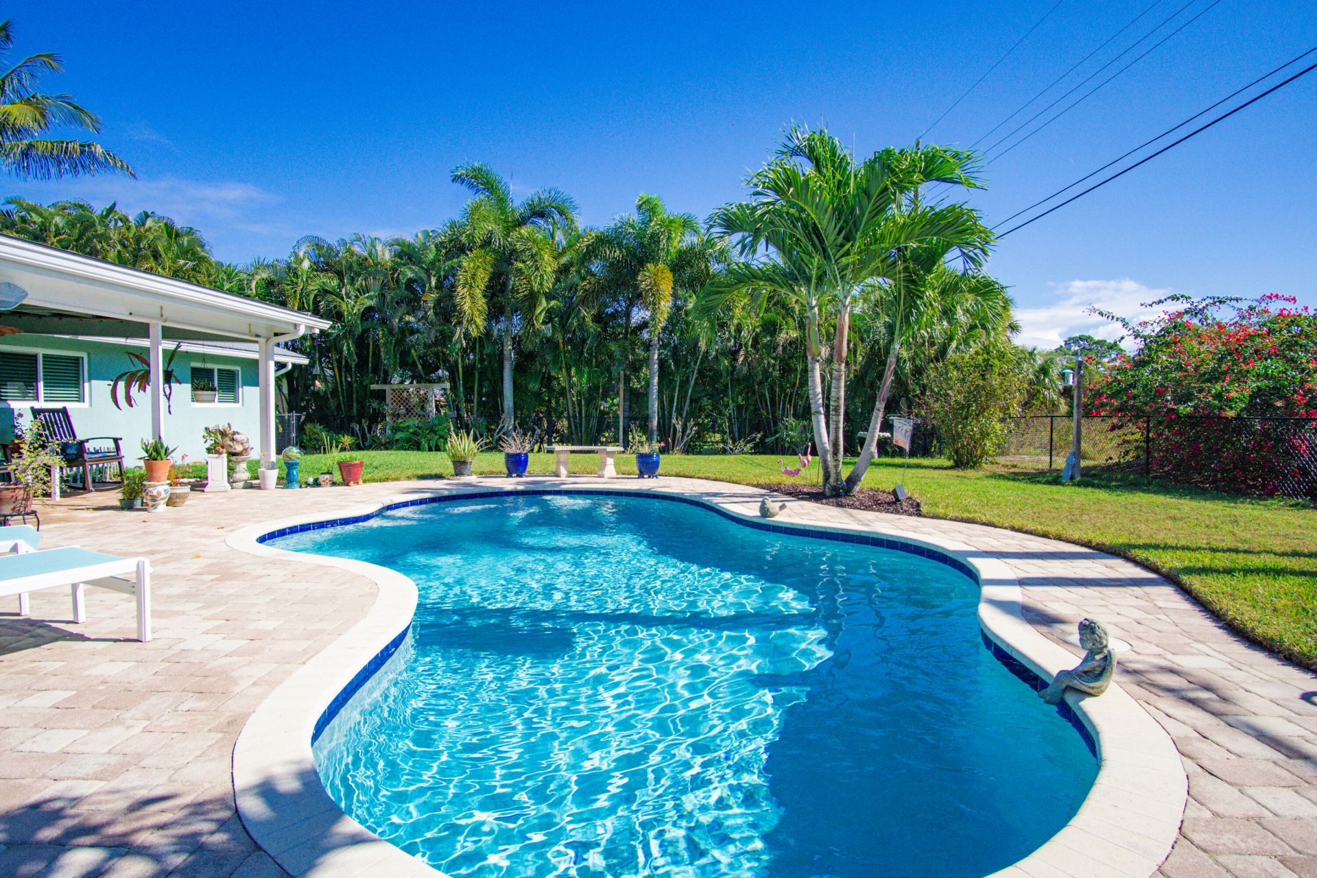 9464 SE Saturn Street, Hobe Sound, FL 33455 Photo