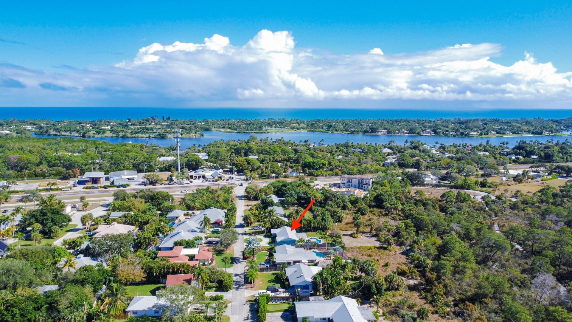 9464 SE Saturn Street, Hobe Sound, FL 33455 Photo