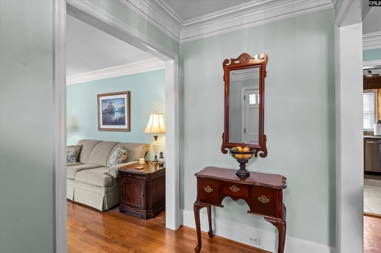 2711 North Beltline Boulevard Photo 4