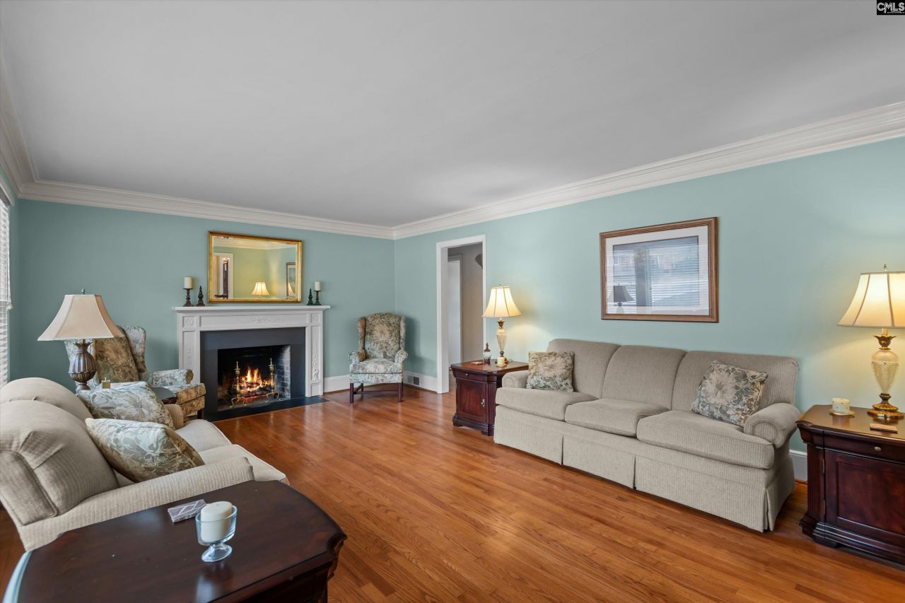 2711 North Beltline Boulevard Photo 7