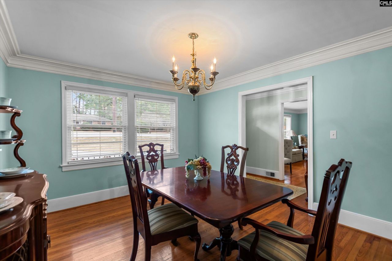 2711 North Beltline Boulevard Photo 9