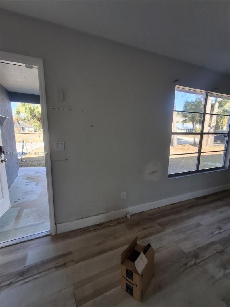 1581 SE Sutton St, Port Saint Lucie, FL 34983 Photo