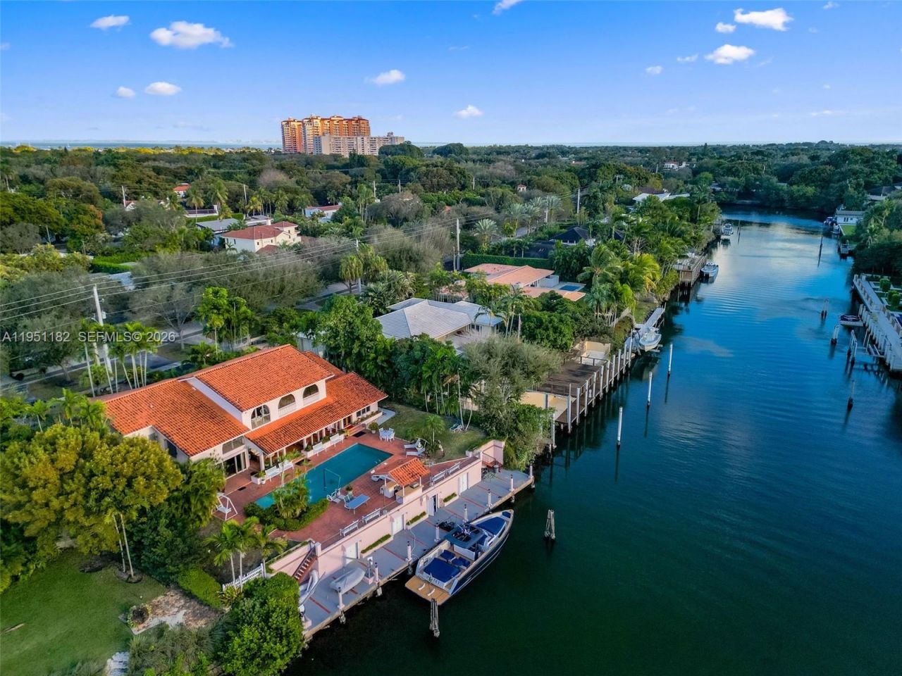 6636 Riviera Dr, Coral Gables, FL 33146 Photo