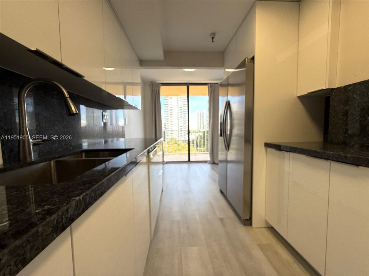 290 174th St, Unit 714, Sunny Isles Beach, FL 33160 Photo