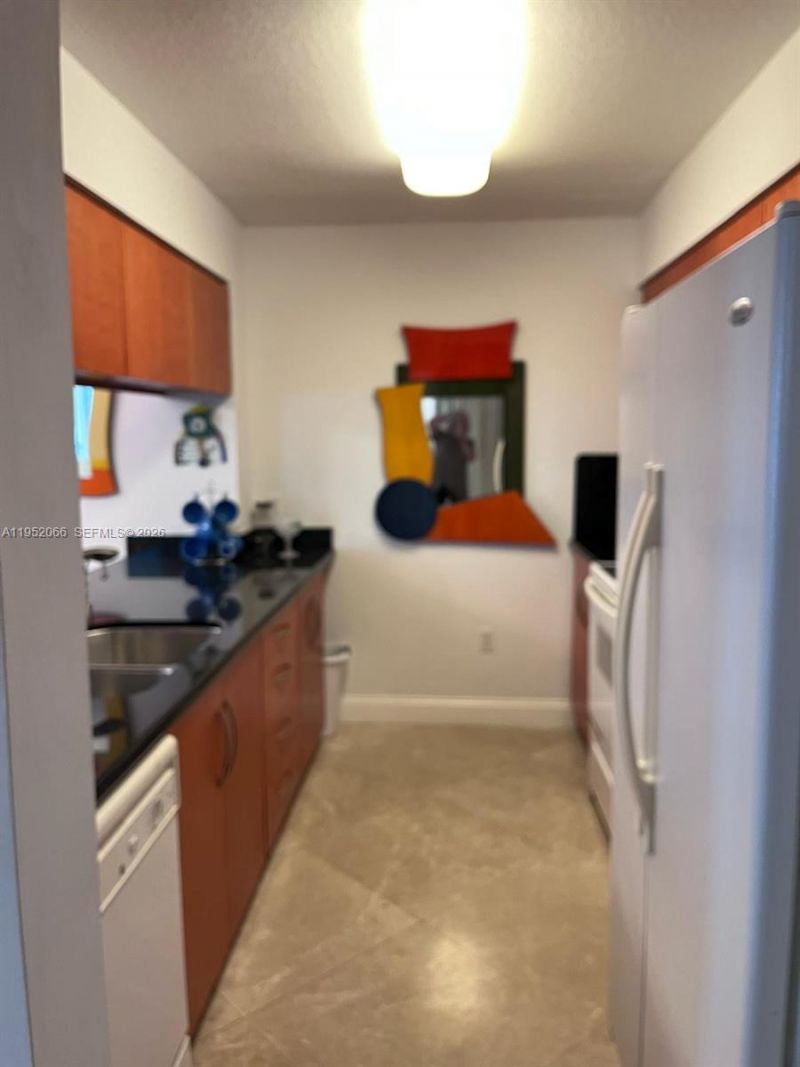 1200 Brickell Bay Dr, Unit 3921, Miami, FL 33131 Photo