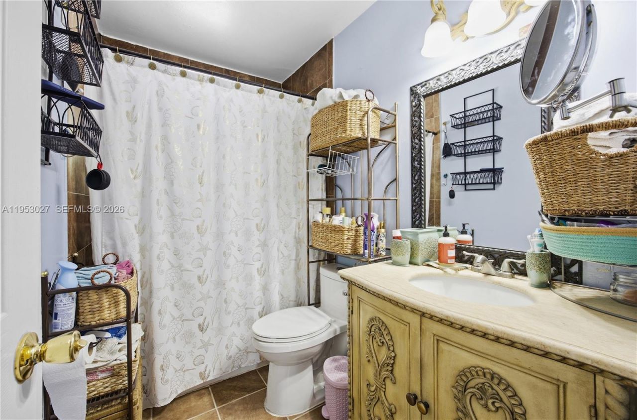 1526 NE 4th Terrace, Cape Coral, FL 33909 Photo