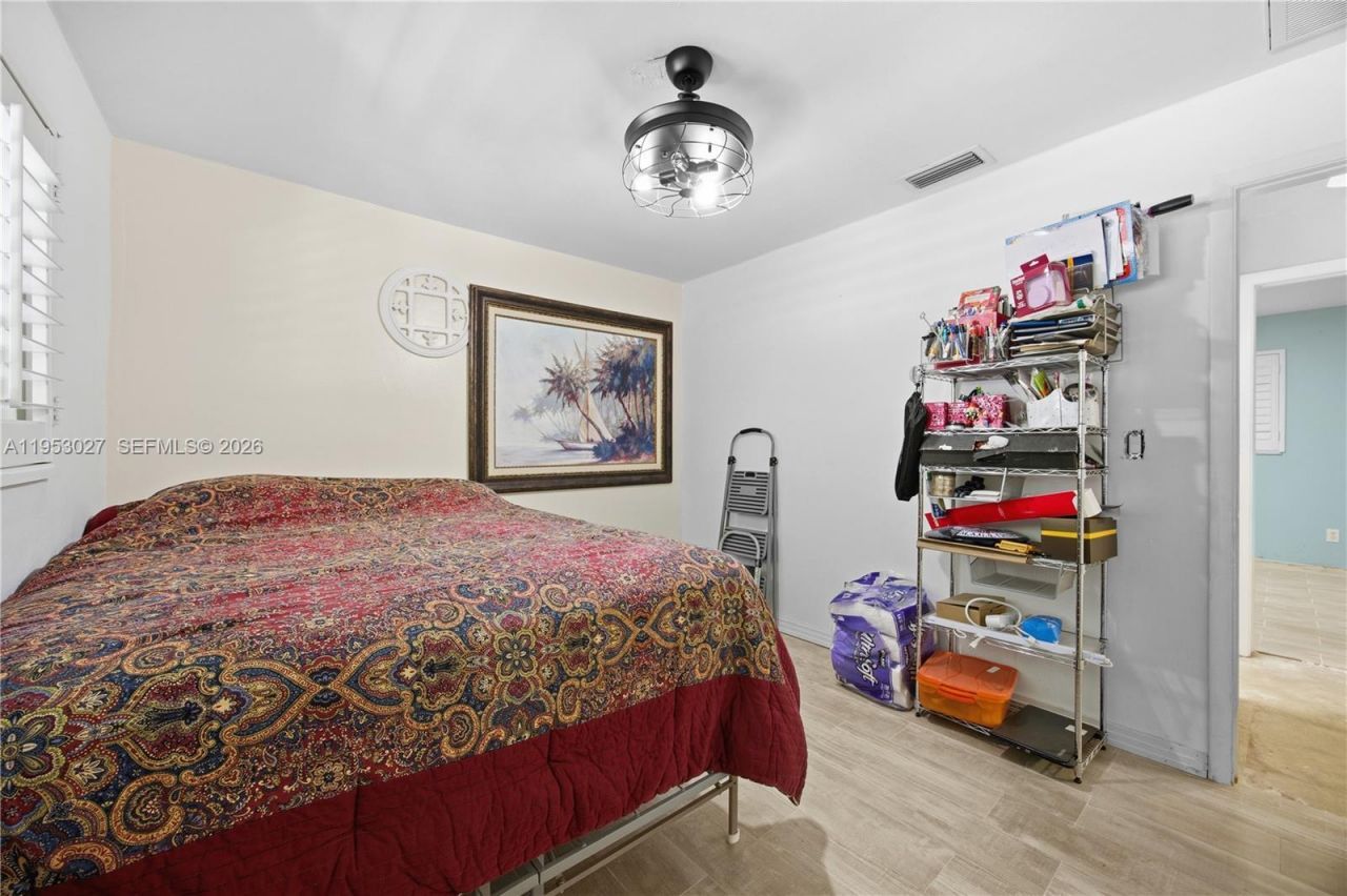 1526 NE 4th Terrace, Cape Coral, FL 33909 Photo