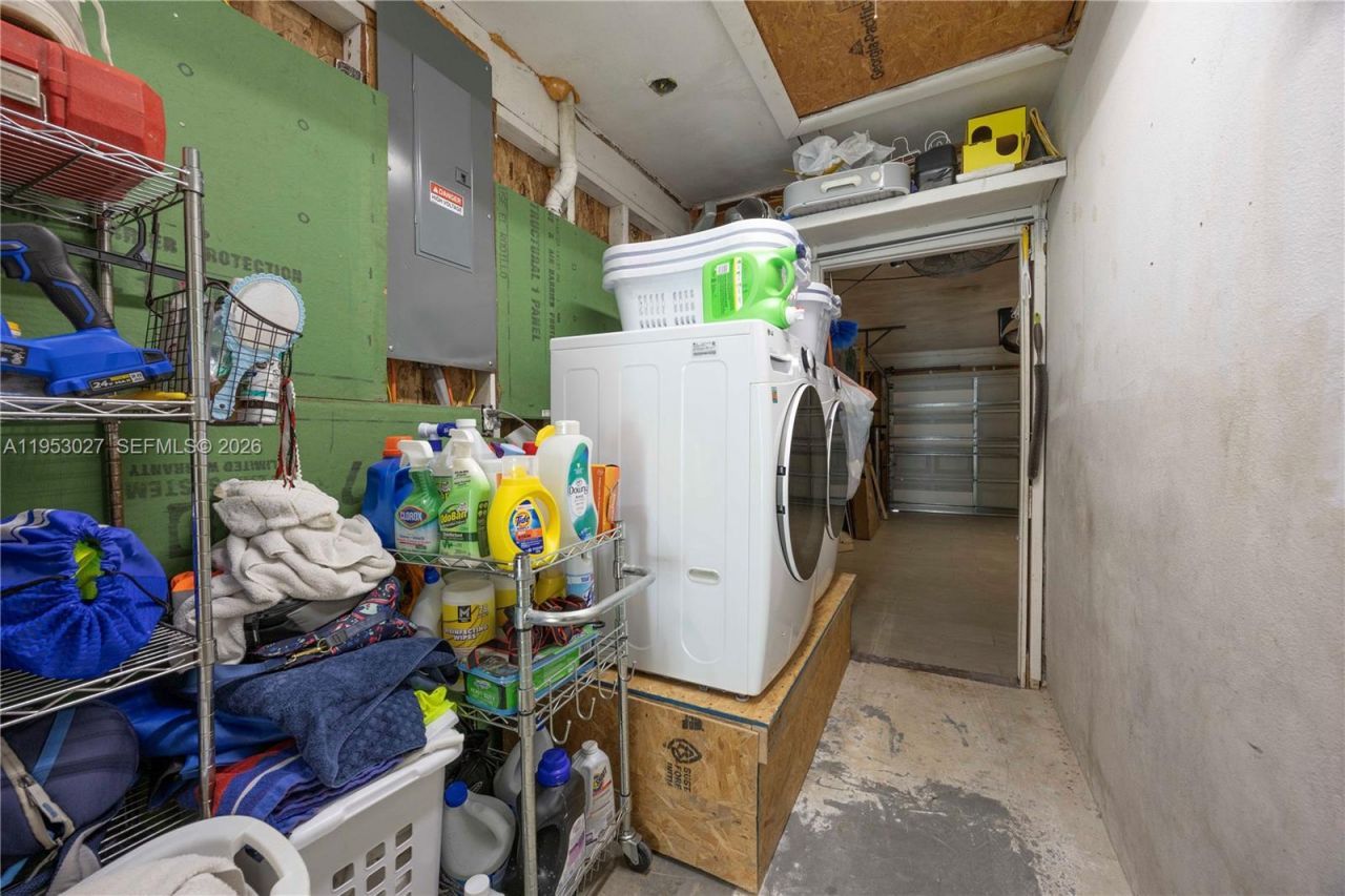 1526 NE 4th Terrace, Cape Coral, FL 33909 Photo