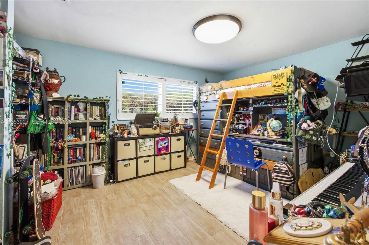 1526 NE 4th Terrace, Cape Coral, FL 33909 Photo