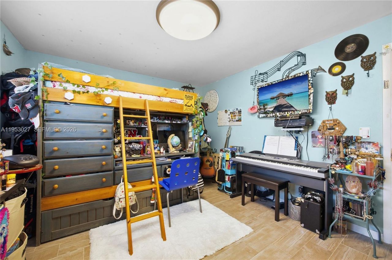 1526 NE 4th Terrace, Cape Coral, FL 33909 Photo