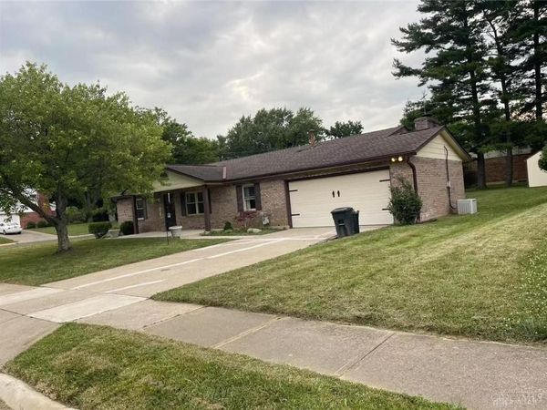 1020 Tollgate Drive, Oxford, OH 45056