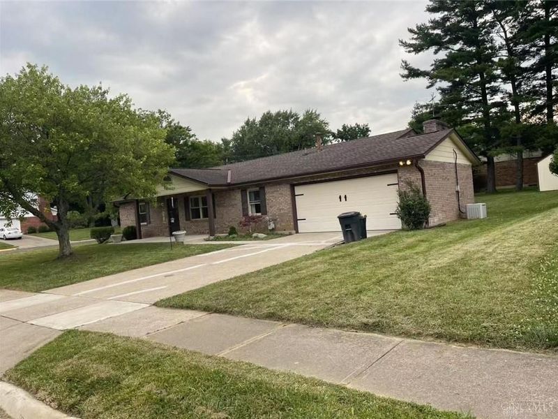 1020 Tollgate Drive, Oxford, OH 45056 Photo 1