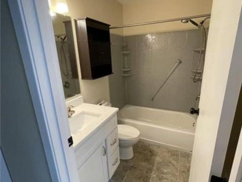 1020 Tollgate Drive, Oxford, OH 45056 Photo 11