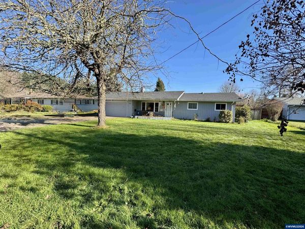 31867 Lawrence St, Lebanon, OR 97355