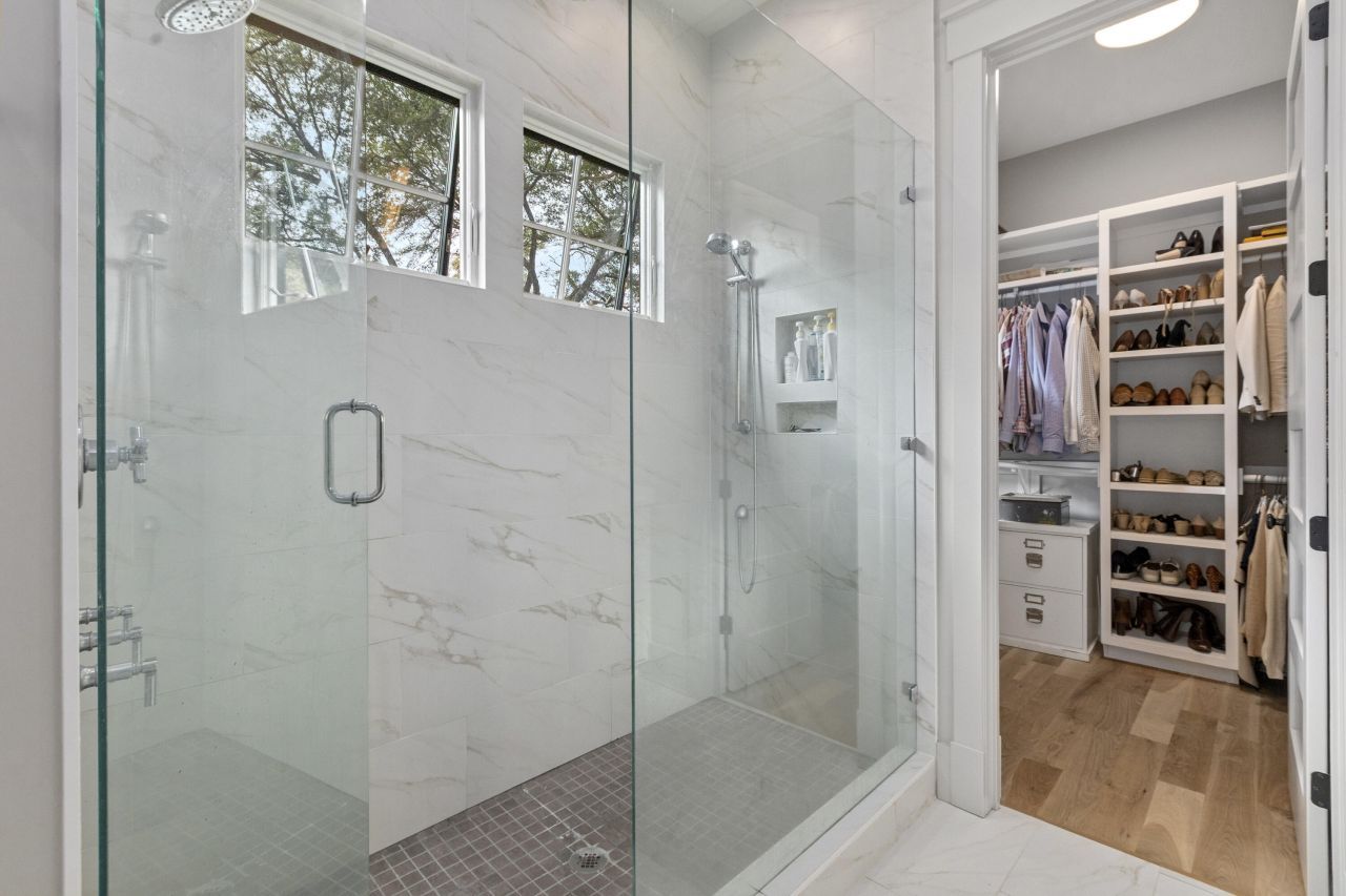 680 Atlantic Street Photo 25