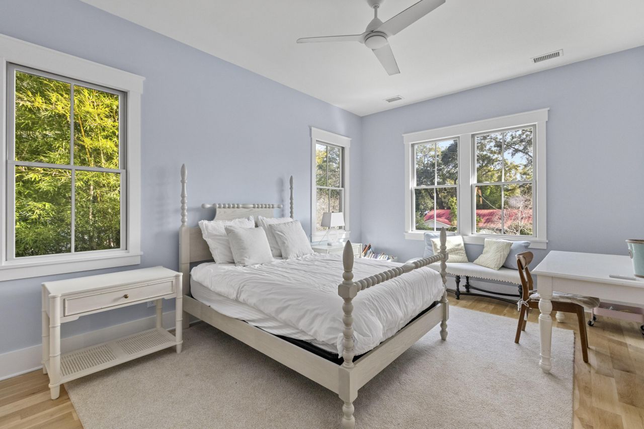 680 Atlantic Street Photo 36