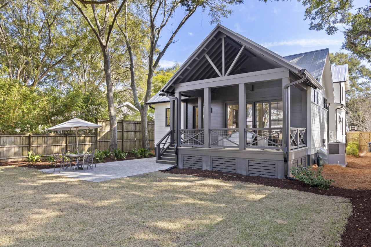 680 Atlantic Street Photo 47