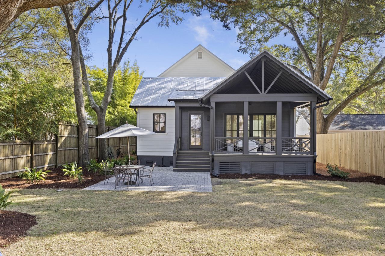 680 Atlantic Street Photo 48