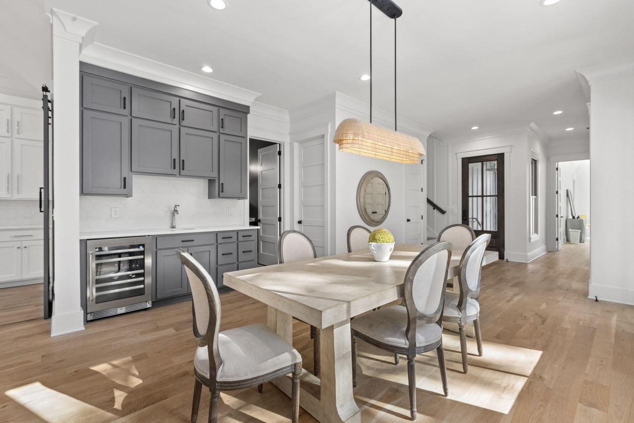 680 Atlantic Street Photo 5