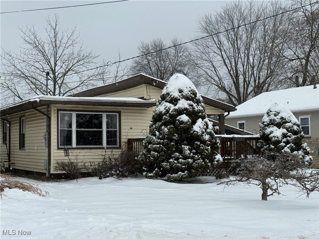 921 17th Street, Vienna, WV 26105 Main Photo