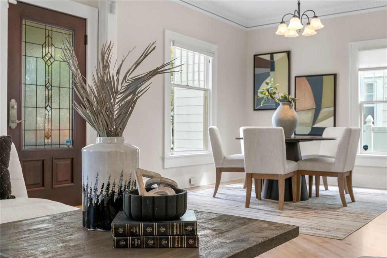 446 13th Avenue Ne, Saint Petersburg, FL 33704 Photo