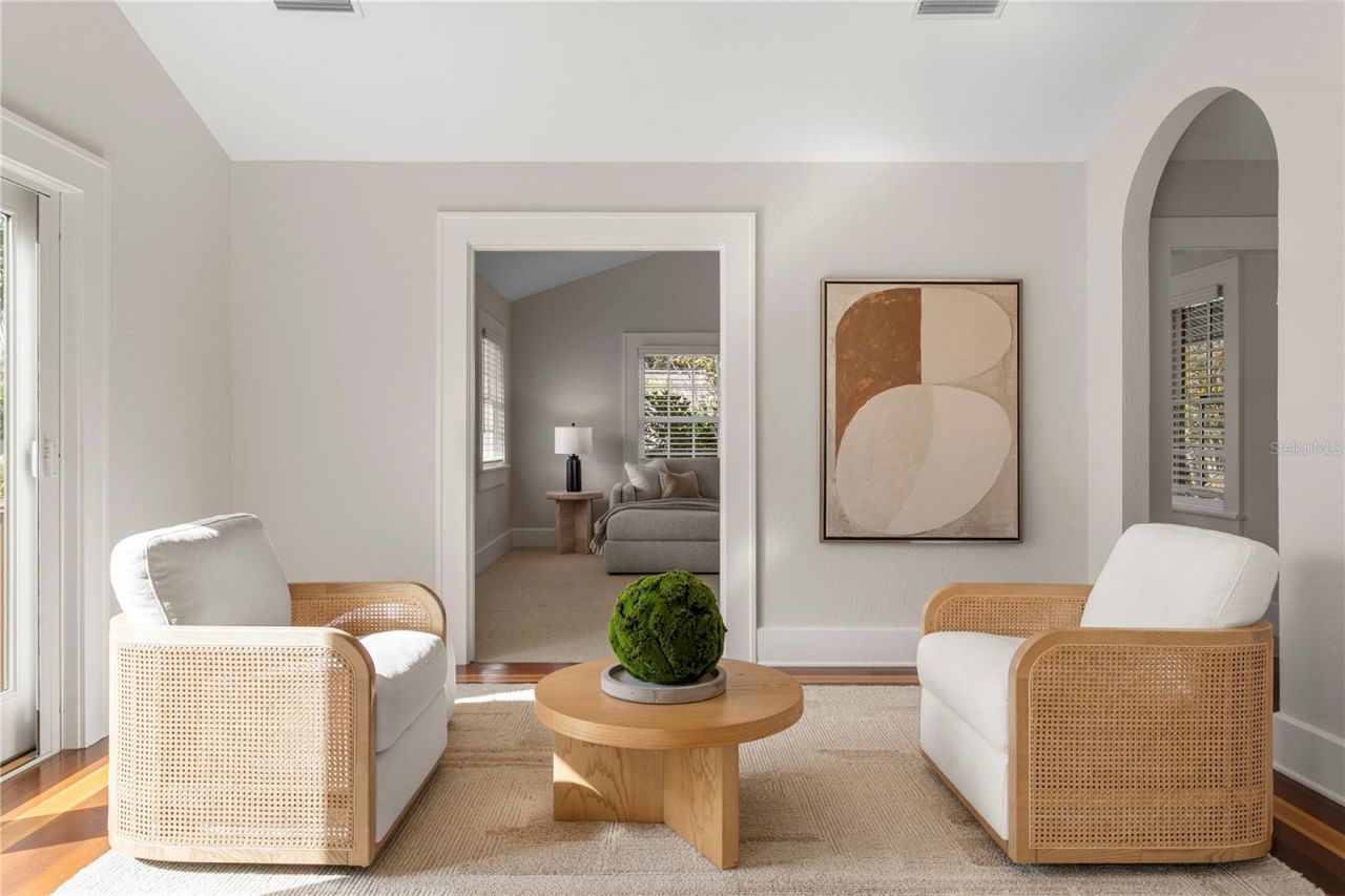 446 13th Avenue Ne, Saint Petersburg, FL 33704 Photo