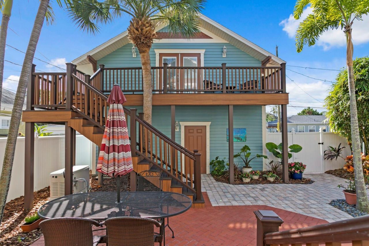 446 13th Avenue Ne, Saint Petersburg, FL 33704 Photo