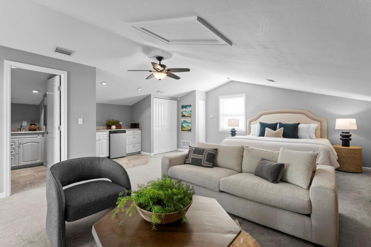 446 13th Avenue Ne, Saint Petersburg, FL 33704 Photo