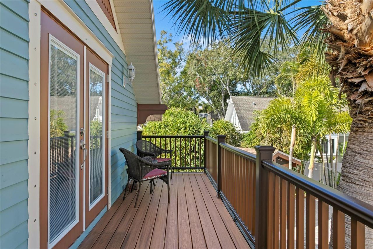 446 13th Avenue Ne, Saint Petersburg, FL 33704 Photo