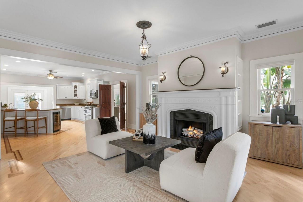 446 13th Avenue Ne, Saint Petersburg, FL 33704 Photo